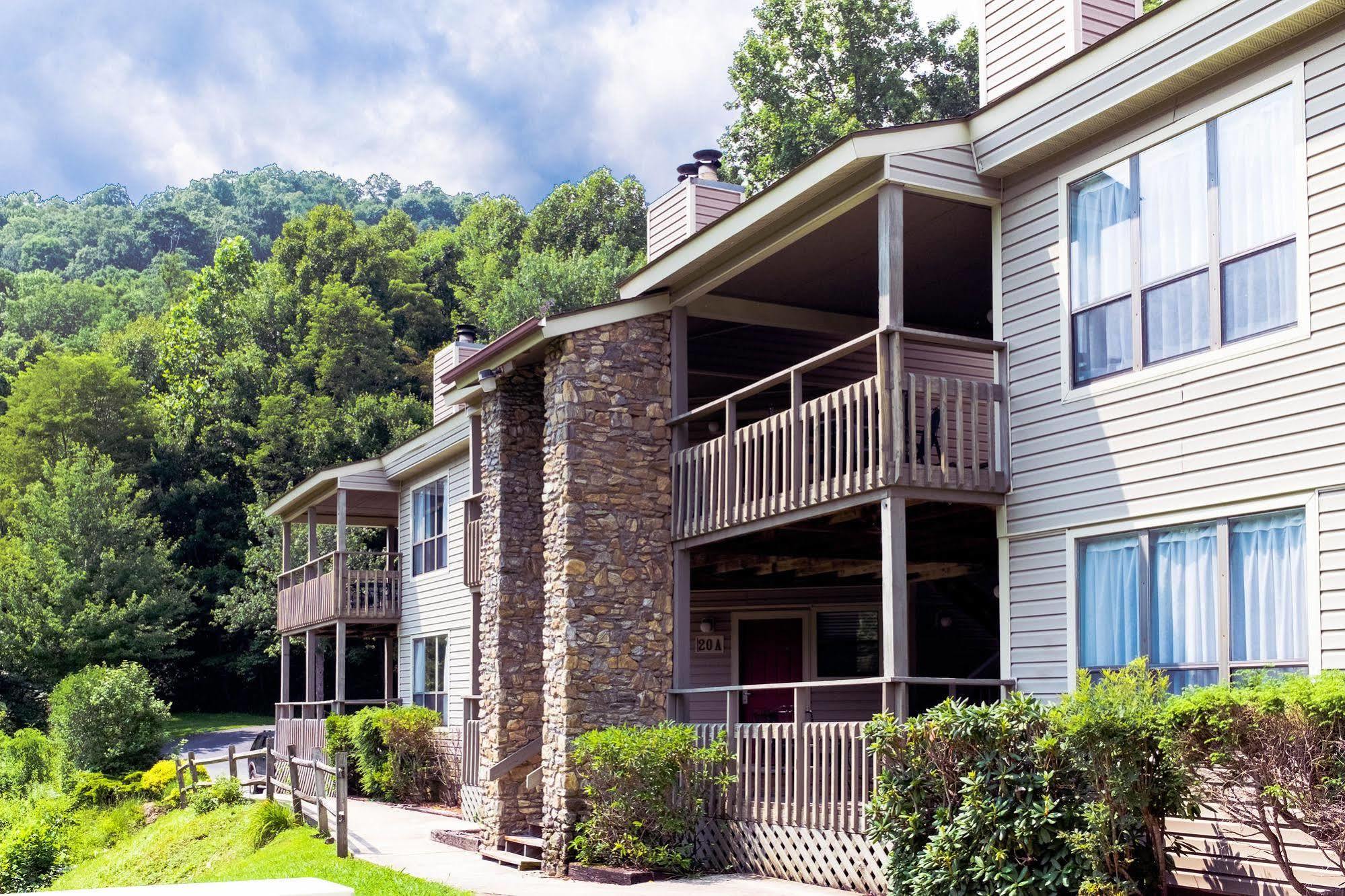 Peppertree Maggie Valley Aparthotel ภายนอก รูปภาพ