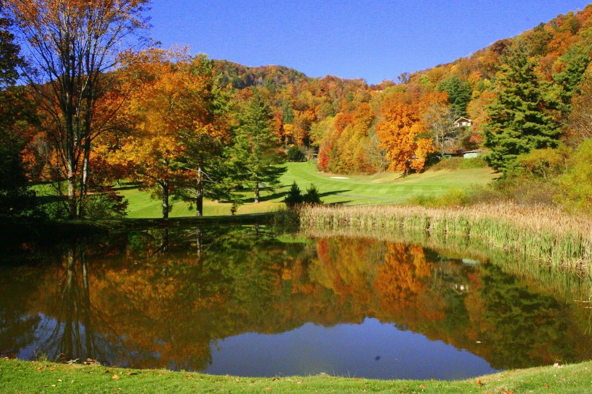 Peppertree Maggie Valley Aparthotel ภายนอก รูปภาพ