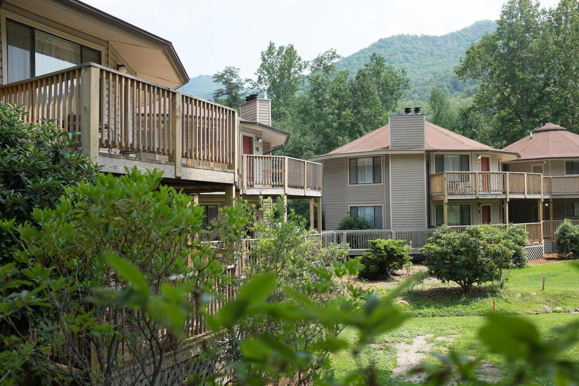 Peppertree Maggie Valley Aparthotel ภายนอก รูปภาพ